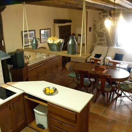 El Elaboratorio - Casa Rural Del Siglo Xviii Con Piscina Villarejo del Valle